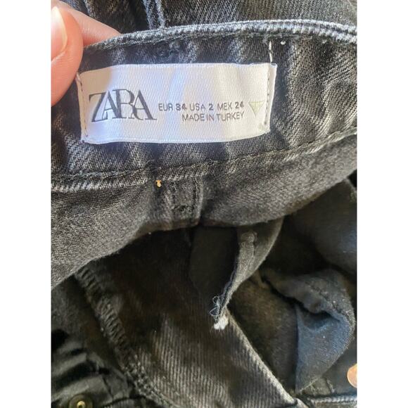 Zara Jeans Womens Sz 2 High Rise Black Distressed Wide Leg Denim Raw Hem Thrash - Picture 3 of 10